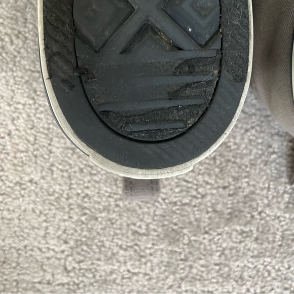 Converse Chuck Taylor All-Star Lows, Grey/Blue Size 10 with blue piping - Picture 7 of 11